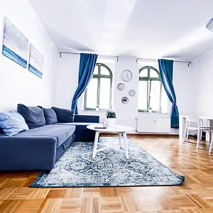 Zentraler Altbau Am Clara-zetkin-park, Rb-arena Um Ecke, Netflix Inklusive , Leipzig Deutschland